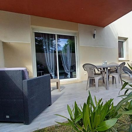 L'Isle Sur La Sorgue, Appartement 2 Pieces Jardin Parking Luaran gambar