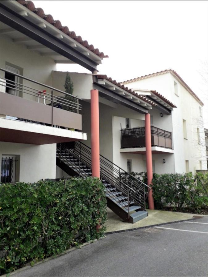 L'Isle Sur La Sorgue, Appartement 2 Pieces Jardin Parking Luaran gambar